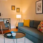 Just Like - Casa Avós